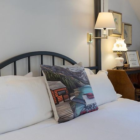 Beaujolais Boutique B&B At Thea'S House Μπανφ Εξωτερικό φωτογραφία