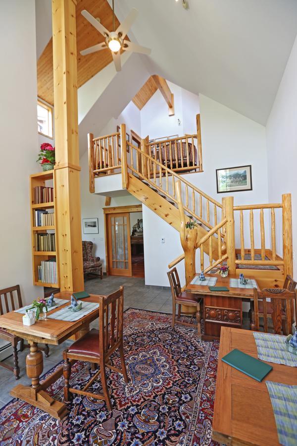 Beaujolais Boutique B&B At Thea'S House Μπανφ Εξωτερικό φωτογραφία