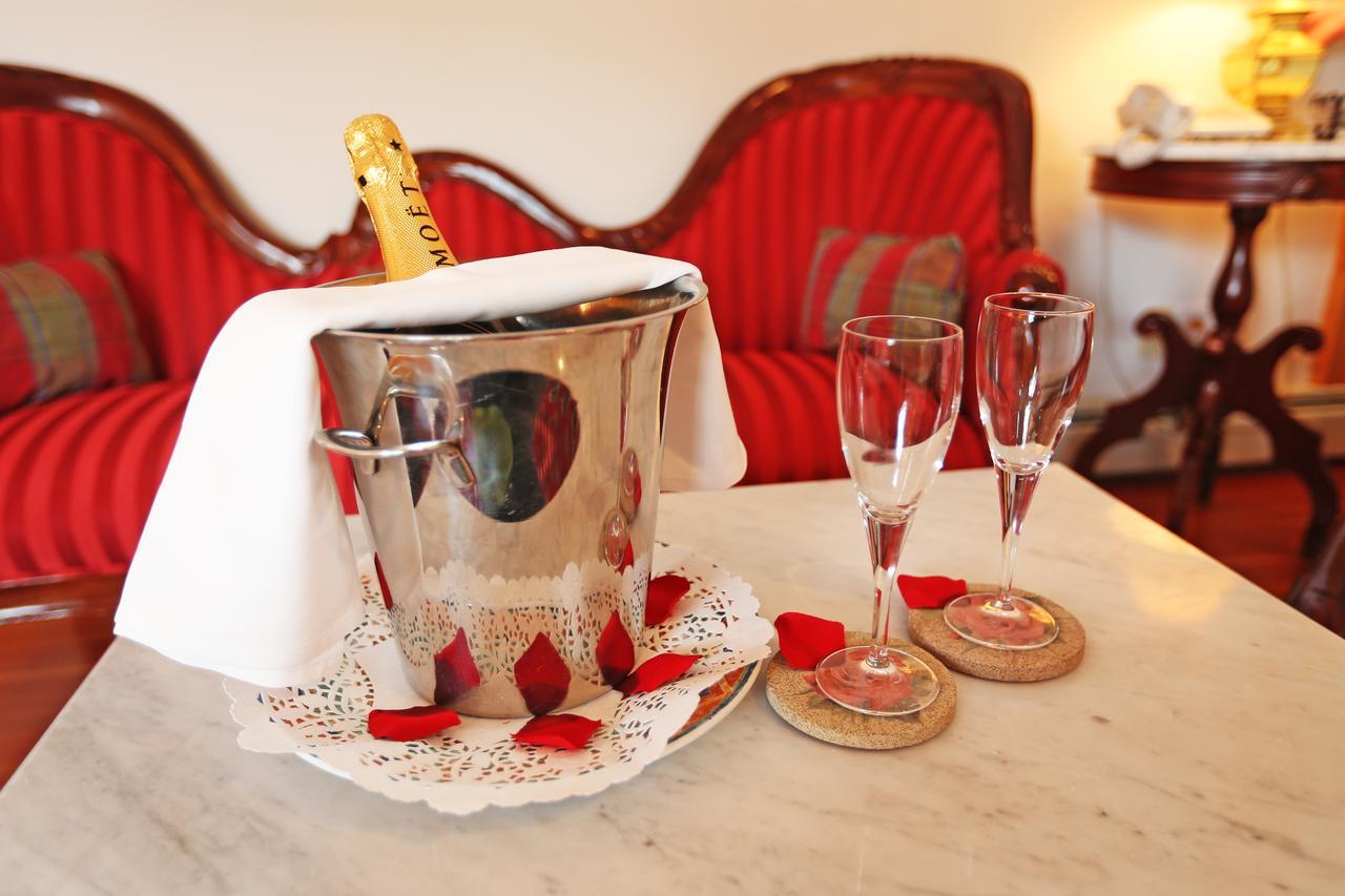 Beaujolais Boutique B&B At Thea'S House Μπανφ Εξωτερικό φωτογραφία